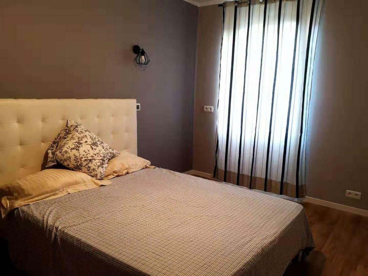 Beachside Appartement In Center Of Cannes Exterior photo